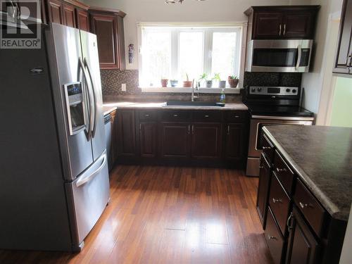 8 Peronne Road, Grand Falls Windsor, NL - Indoor Photo Showing Kitchen