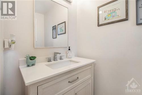 Main Floor Powder room - 13 Willowview Way, Ottawa, ON - Indoor Photo Showing Bathroom