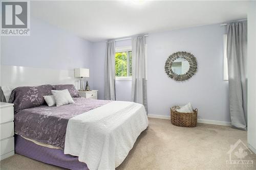 Primary Bedroom - 13 Willowview Way, Ottawa, ON - Indoor Photo Showing Bedroom