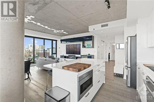 203 Catherine Street Unit#908, Ottawa, ON - Indoor Photo Showing Kitchen With Stainless Steel Kitchen With Upgraded Kitchen