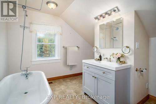 860 St. Marks Road, Marmora And Lake, ON - Indoor Photo Showing Bathroom