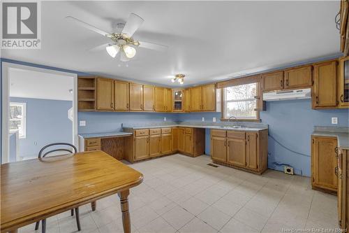 9 Plains Road, Penobsquis, NB - Indoor Photo Showing Kitchen With Double Sink