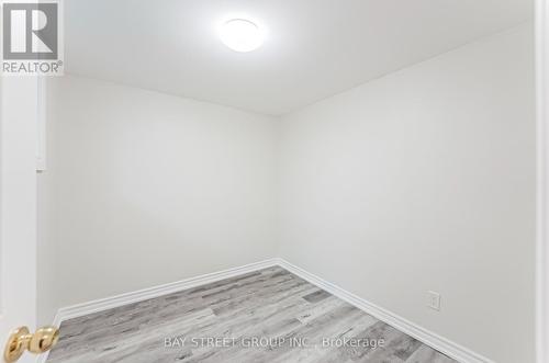 49 Topham Crescent, Richmond Hill, ON - Indoor Photo Showing Other Room