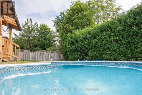 49 Topham Crescent, Richmond Hill, ON - Outdoor With In Ground Pool With Backyard