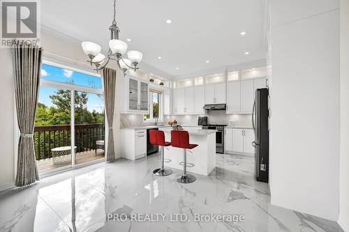 46 Angelgate Road, Brampton, ON - Indoor Photo Showing Kitchen