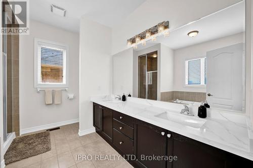 46 Angelgate Road, Brampton (Credit Valley), ON - Indoor Photo Showing Bathroom