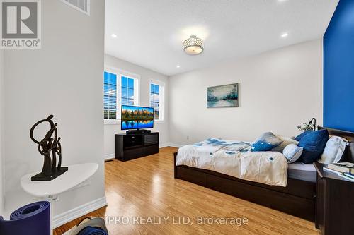 46 Angelgate Road, Brampton (Credit Valley), ON - Indoor Photo Showing Bedroom