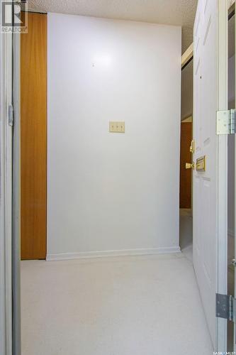 414 T Avenue N, Saskatoon, SK - Indoor Photo Showing Other Room