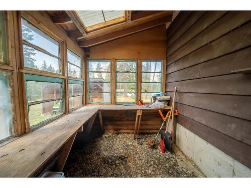 3295 Porto Rico Road, Moyie, BC - Indoor Photo Showing Other Room