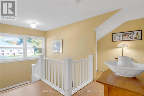 Second floor Landing - 4465 Imperial Road, Aylmer, ON - Indoor Photo Showing Other Room