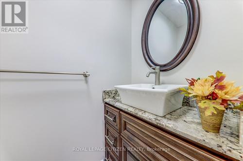 24 Holloway Road, Markham, ON - Indoor Photo Showing Bathroom