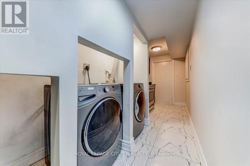 24 Holloway Road, Markham (Cedarwood), ON - Indoor Photo Showing Laundry Room