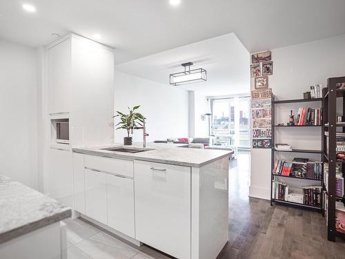 Overall view - 310-1025 Rue De La Commune E., Montréal (Ville-Marie), QC - Indoor Photo Showing Kitchen