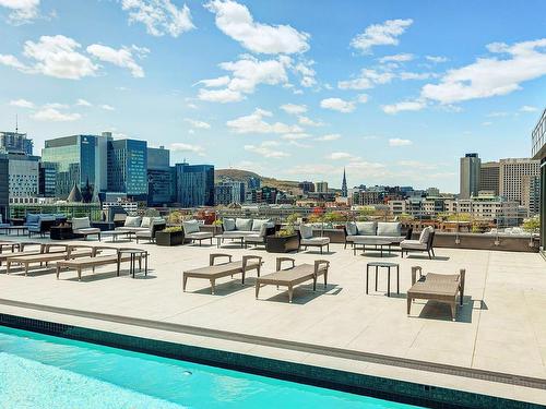 Pool - 310-1025 Rue De La Commune E., Montréal (Ville-Marie), QC - Outdoor With View