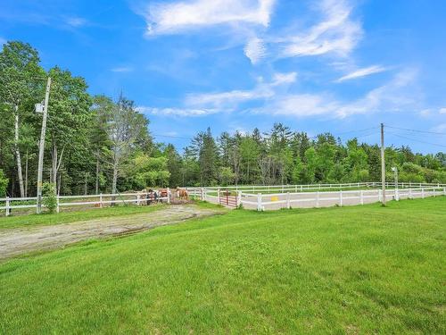 ExtÃ©rieur - 80 Rue Maisonneuve, Val-Des-Monts, QC - Outdoor With View