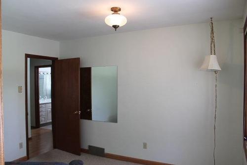 389 College Street, Thunder Bay, ON - Indoor Photo Showing Other Room