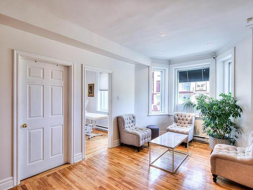 Common room - 1220 Av. Bernard, Montréal (Outremont), QC - Indoor Photo Showing Living Room