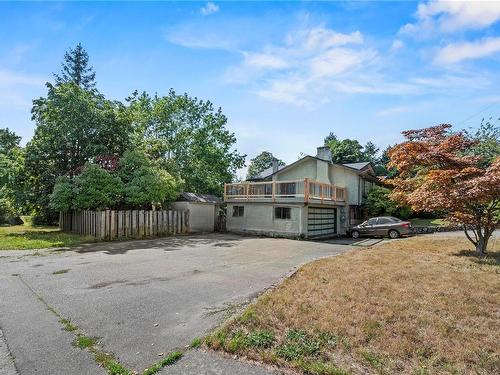 3978 Cedar Hill Cross Rd, Saanich, BC 