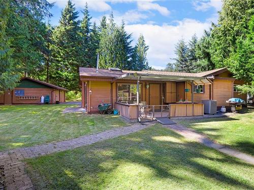 3826 Charlton Dr, Qualicum Beach, BC 