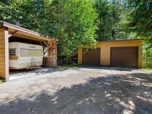 3826 Charlton Dr, Qualicum Beach, BC 