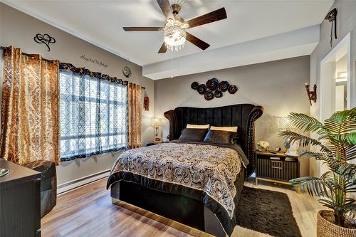 116-151 Taylor Road, Kelowna, BC - Indoor Photo Showing Bedroom