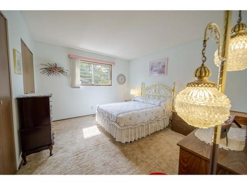 721 23A Avenue N, Cranbrook, BC - Indoor Photo Showing Bedroom