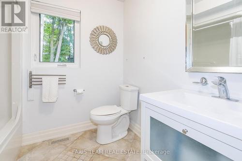 8 White Pine Place, Barrie (Codrington), ON - Indoor Photo Showing Bathroom