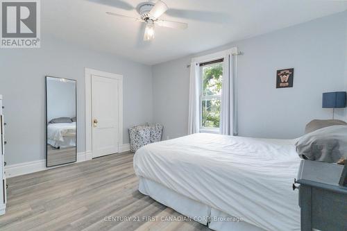 549 Quebec Street, London, ON - Indoor Photo Showing Bedroom