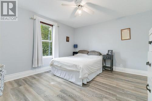 549 Quebec Street, London, ON - Indoor Photo Showing Bedroom