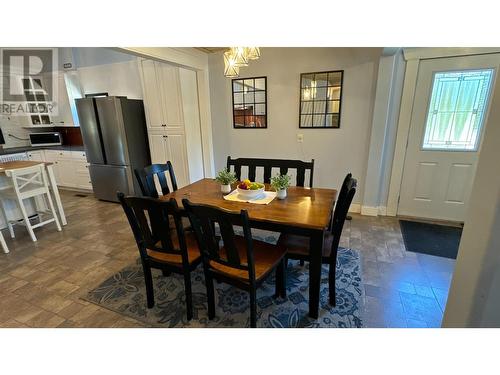 2158 Dorsey Road, Williams Lake, BC - Indoor Photo Showing Dining Room