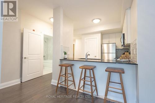 119 - 481 Rupert Avenue, Whitchurch-Stouffville, ON - Indoor Photo Showing Kitchen