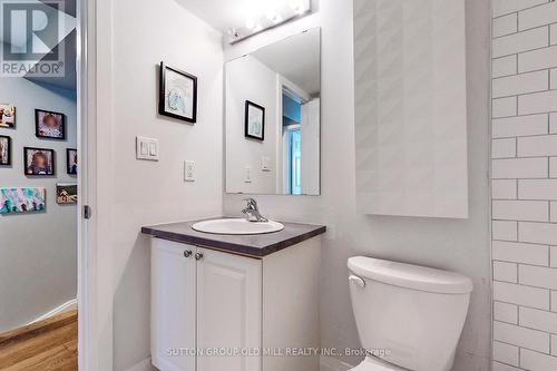 56 - 50 Turntable Crescent, Toronto, ON - Indoor Photo Showing Bathroom