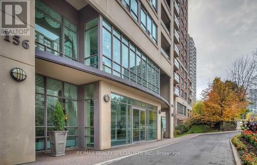 2001 - 156 Enfield Place, Mississauga (City Centre), ON - Outdoor