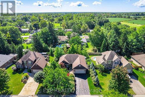 18 Martha Court, Pelham (Fenwick), ON - Outdoor With View