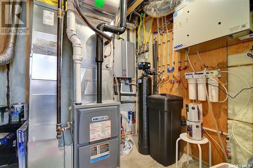 4154 Fieldstone Way, Regina, SK - Indoor Photo Showing Basement