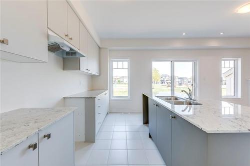 3147 Goodyear Road, Burlington, ON - Indoor Photo Showing Kitchen With Double Sink