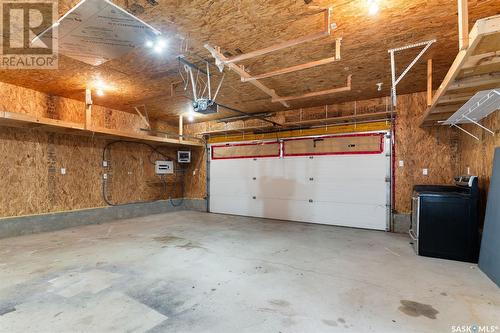 220 Rae Street, Regina, SK - Indoor Photo Showing Garage