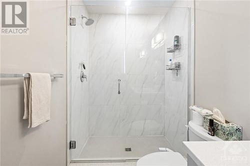 12 Charles Street, Carleton Place, ON - Indoor Photo Showing Bathroom