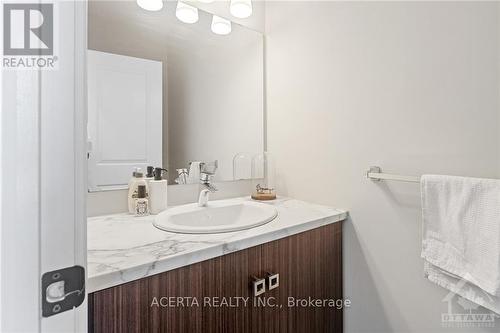 12 Charles Street, Carleton Place, ON - Indoor Photo Showing Bathroom