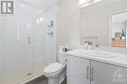 12 Charles Street, Carleton Place, ON - Indoor Photo Showing Bathroom