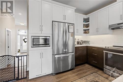 12 Charles Street, Carleton Place, ON - Indoor Photo Showing Kitchen With Upgraded Kitchen