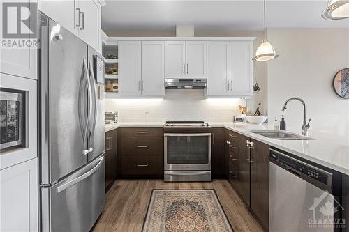 12 Charles Street, Carleton Place, ON - Indoor Photo Showing Kitchen With Double Sink With Upgraded Kitchen