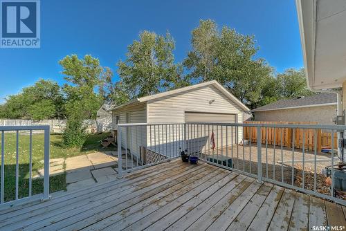 36 Borlase Crescent, Regina, SK - Outdoor With Deck Patio Veranda With Exterior