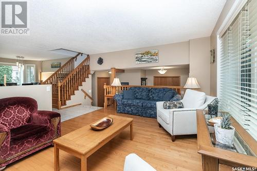 150 Ae Adams Crescent, Saskatoon, SK - Indoor Photo Showing Living Room