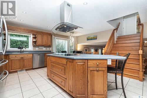 150 Ae Adams Crescent, Saskatoon, SK - Indoor Photo Showing Living Room