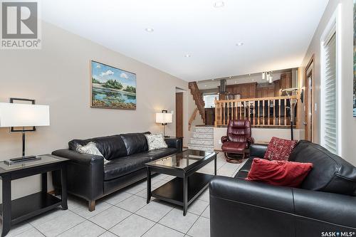 150 Ae Adams Crescent, Saskatoon, SK - Indoor Photo Showing Dining Room