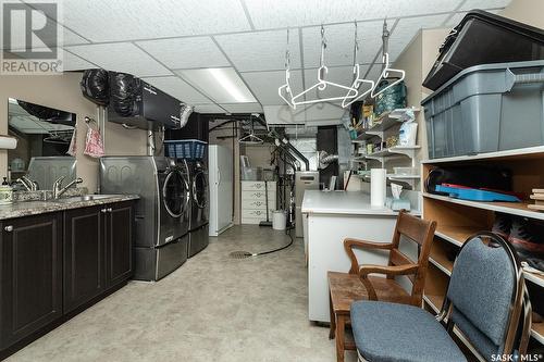 150 Ae Adams Crescent, Saskatoon, SK - Indoor Photo Showing Laundry Room