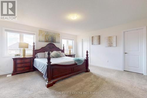 1623 Corsal Court, Innisfil, ON - Indoor Photo Showing Bedroom