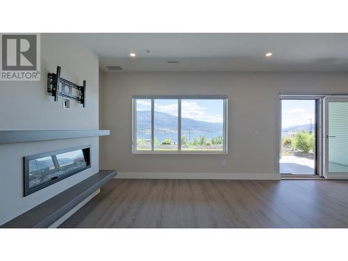 400 Vista Park Unit# 412, Penticton, BC - Indoor With Fireplace