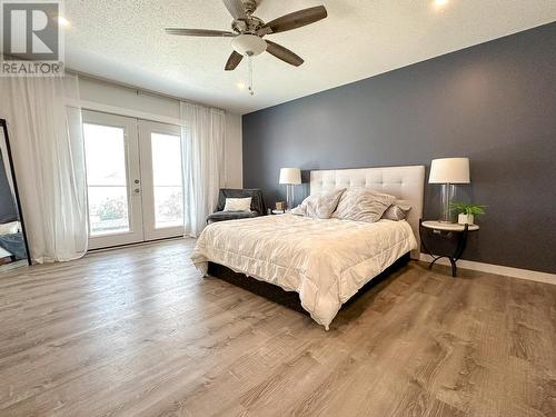 10015 87Th Street, Osoyoos, BC - Indoor Photo Showing Bedroom